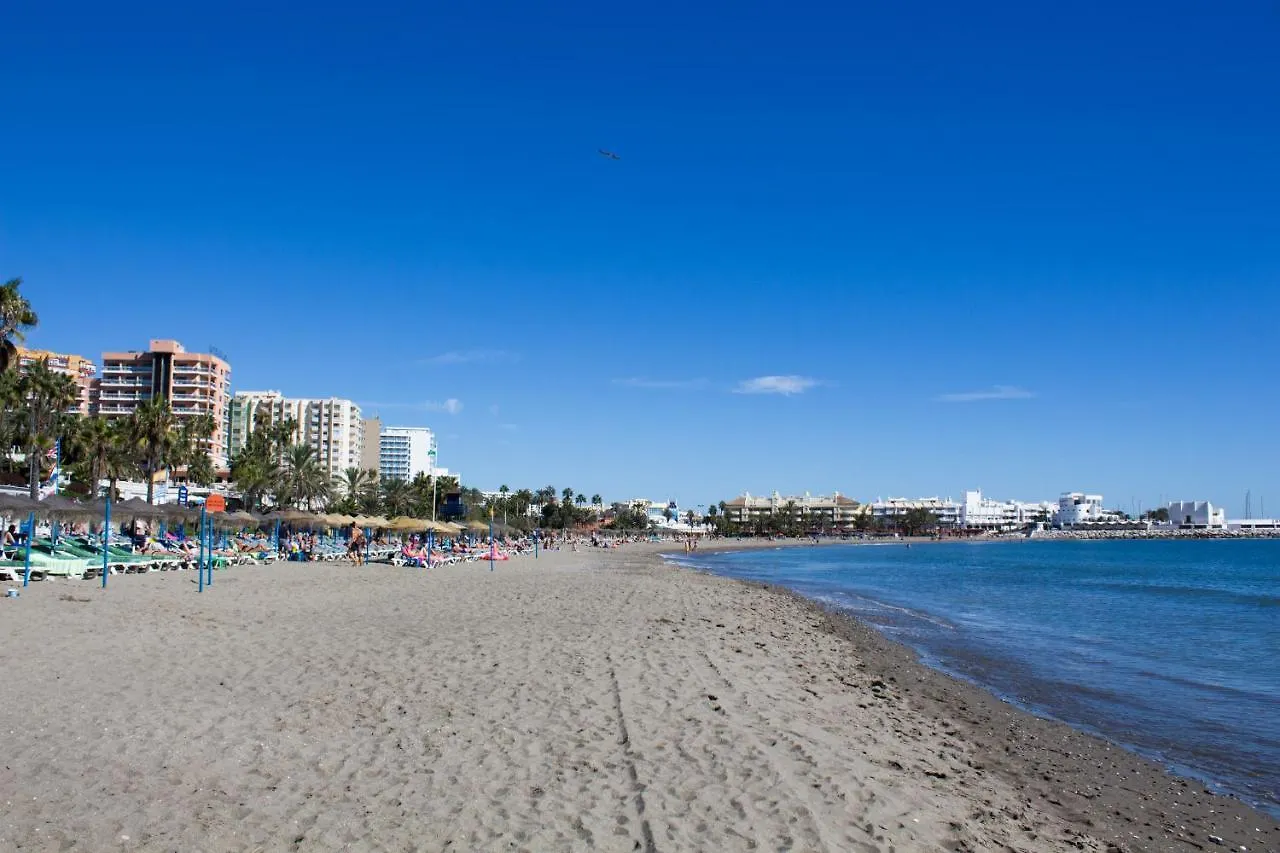 Benal Beach Cozy Apartment With A Water Park. Benalmadena 0*,  Spain
